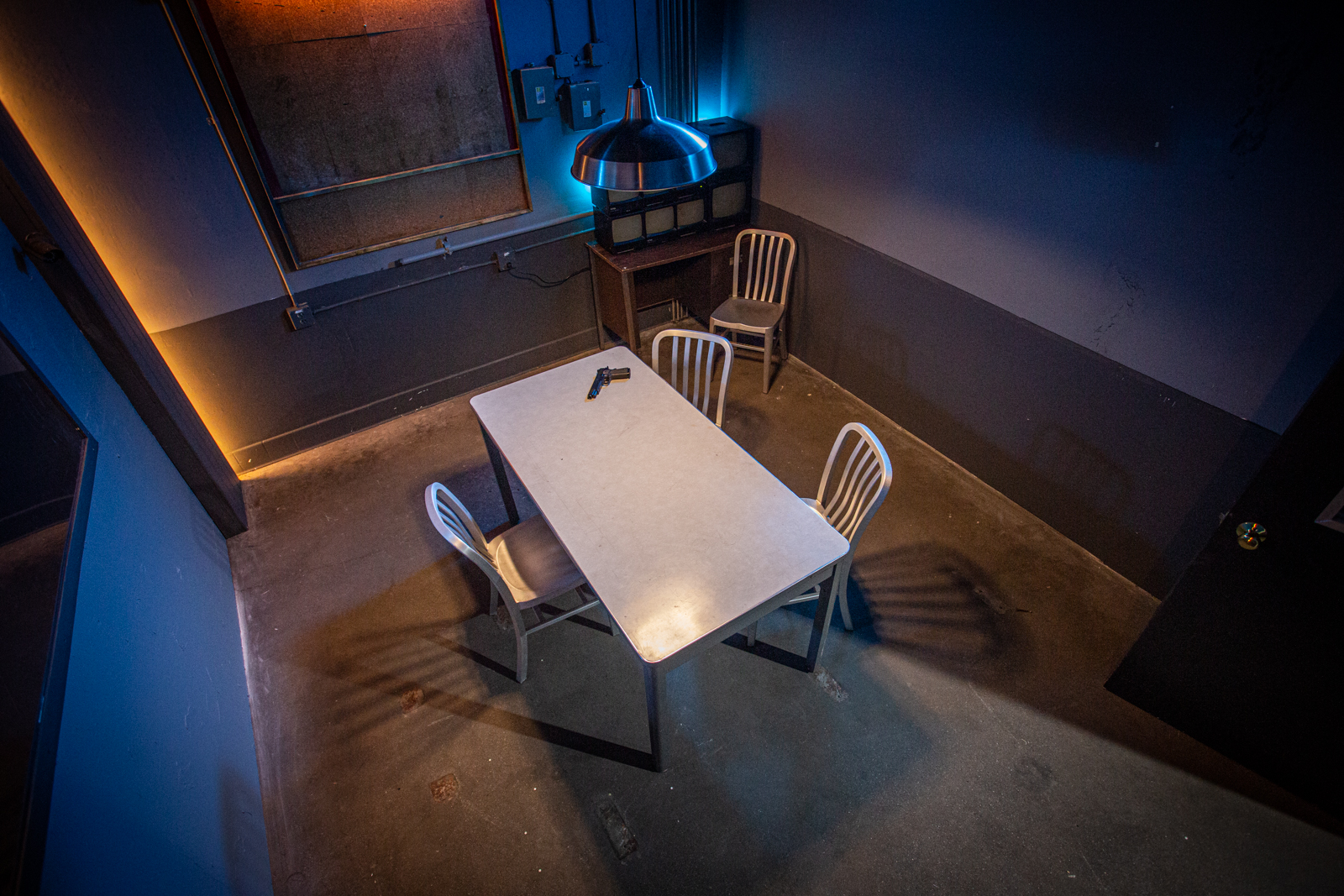 interrogation room film set la